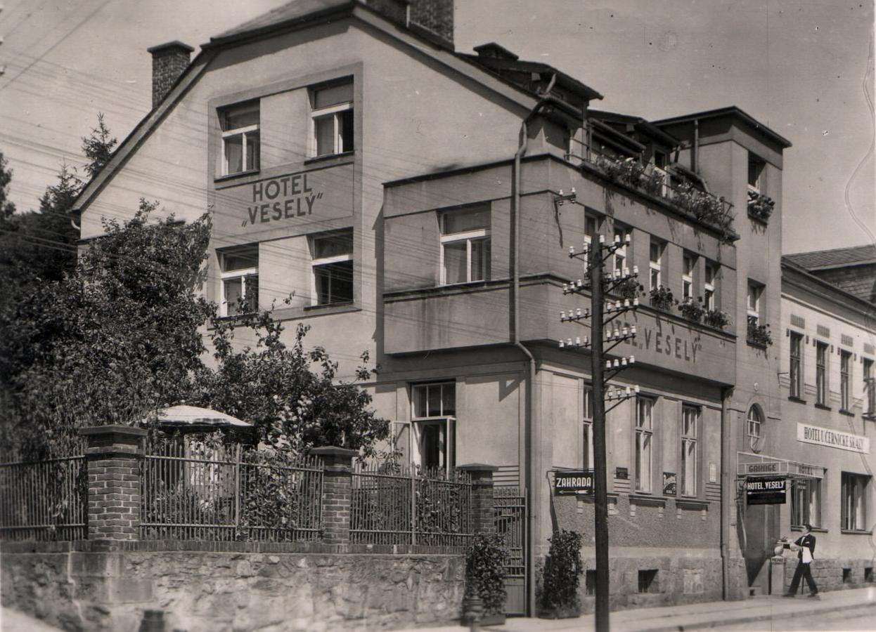 Penzion Vesely Zelezny Brod Esterno foto